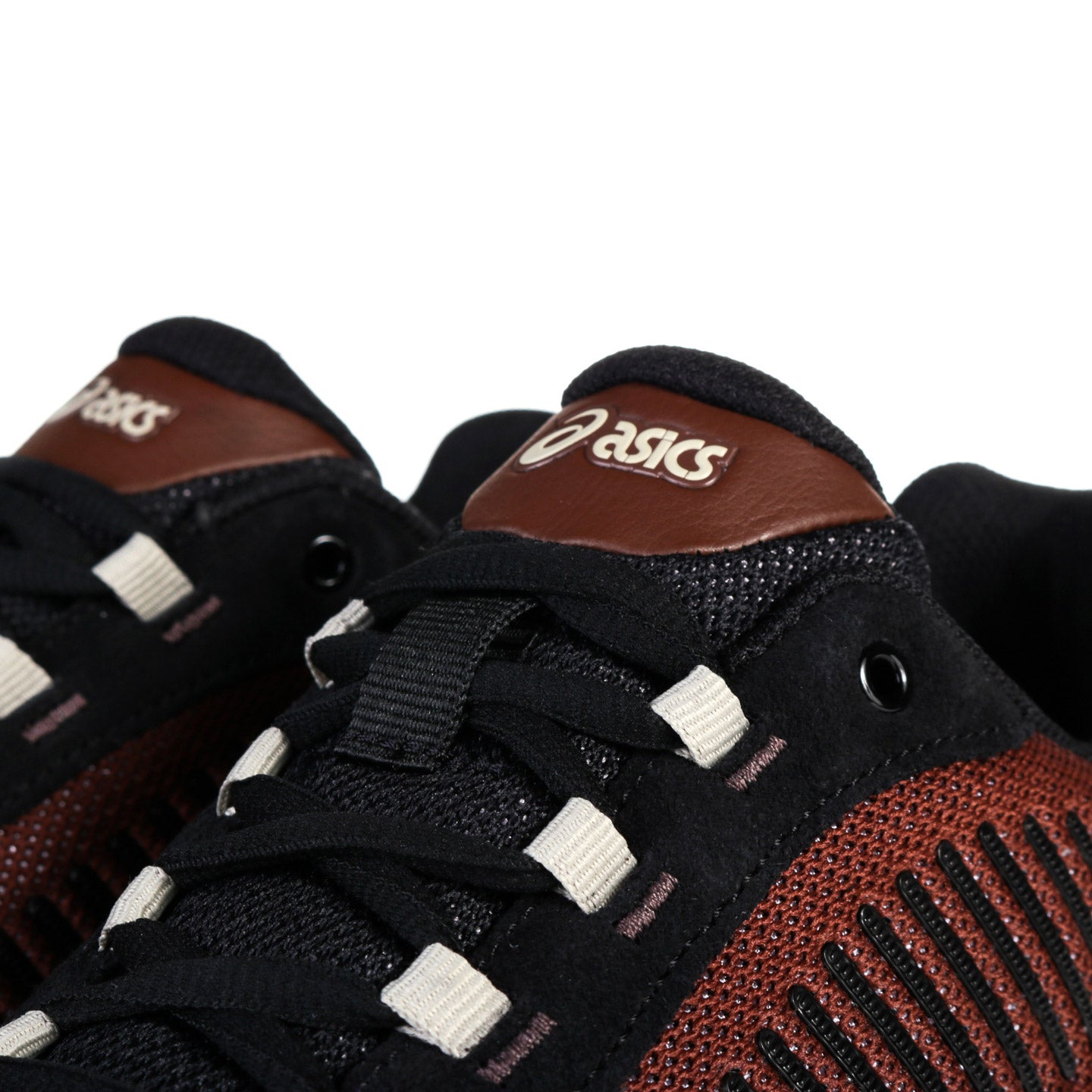 ASICS GEL-QUANTUM 360 I AMP REDDISH BROWN / BLACK