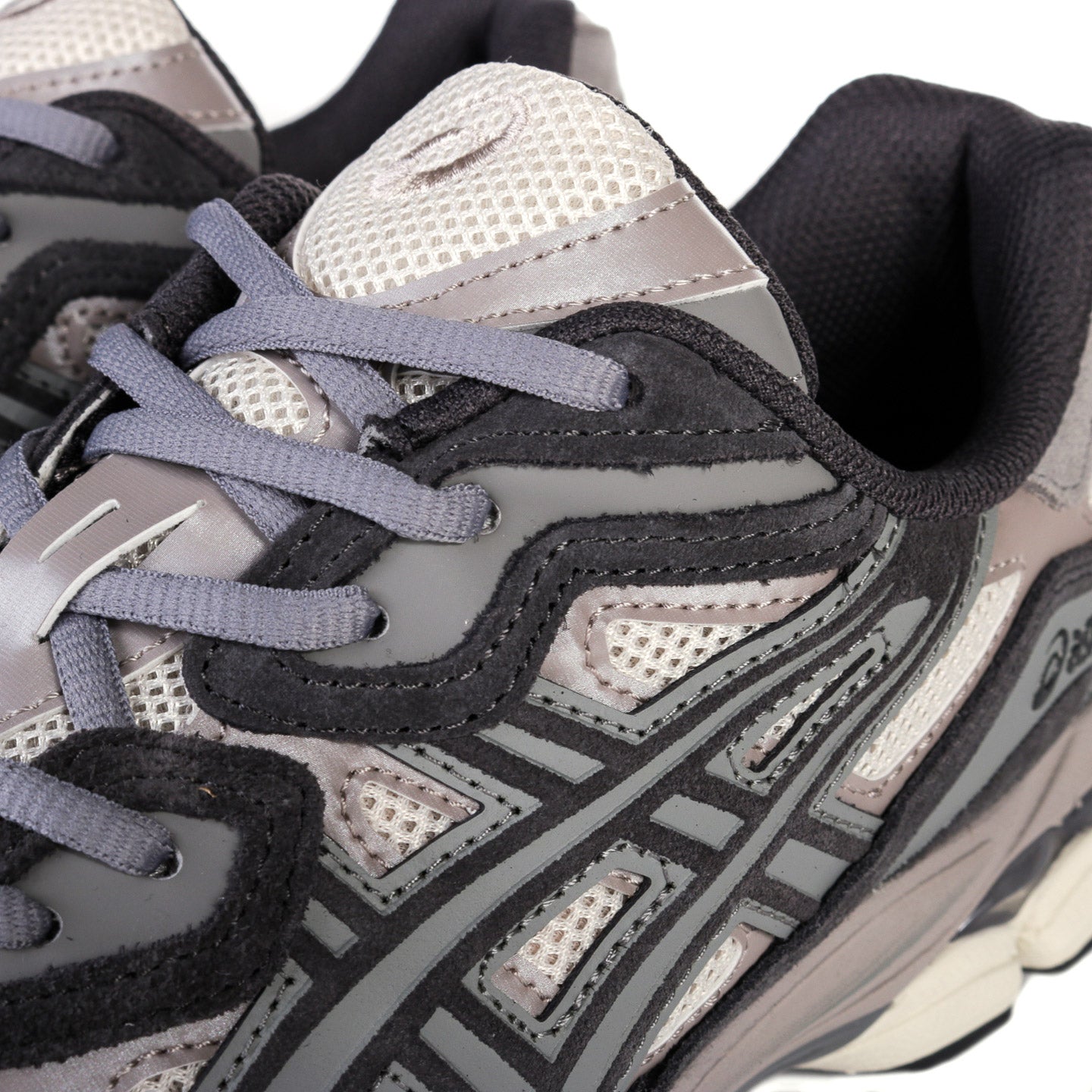 ASICS GEL-NYC OATMEAL / OBSIDIAN GREY