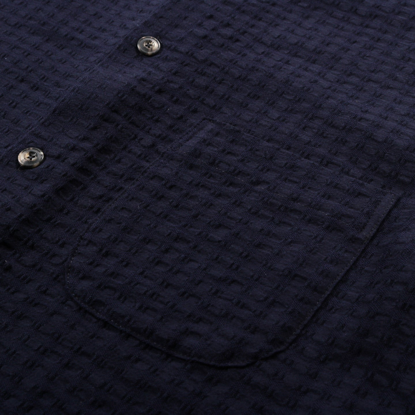 A KIND OF GUISE GUSTO SHIRT TWISTED NAVY STRIPE