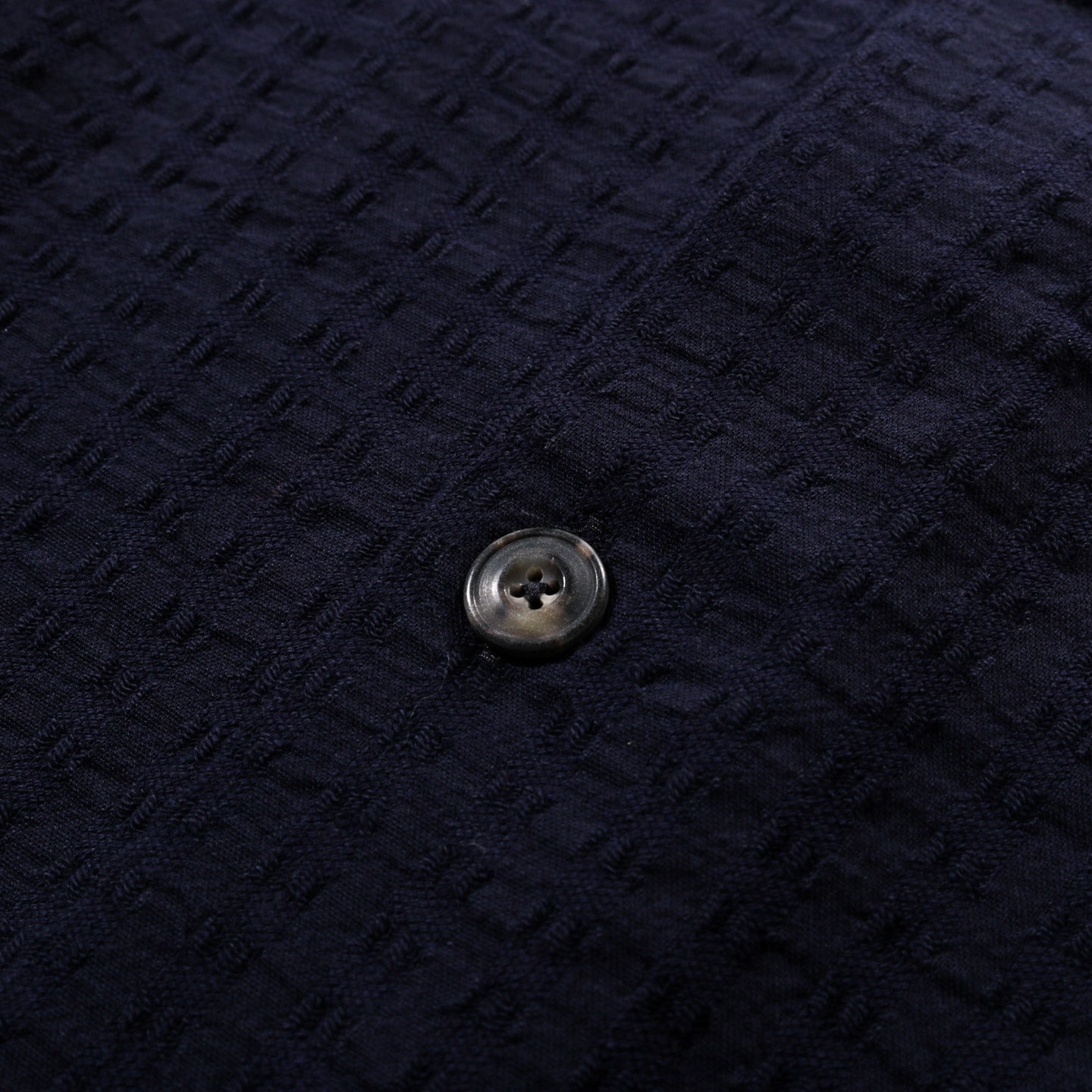 A KIND OF GUISE GUSTO SHIRT TWISTED NAVY STRIPE