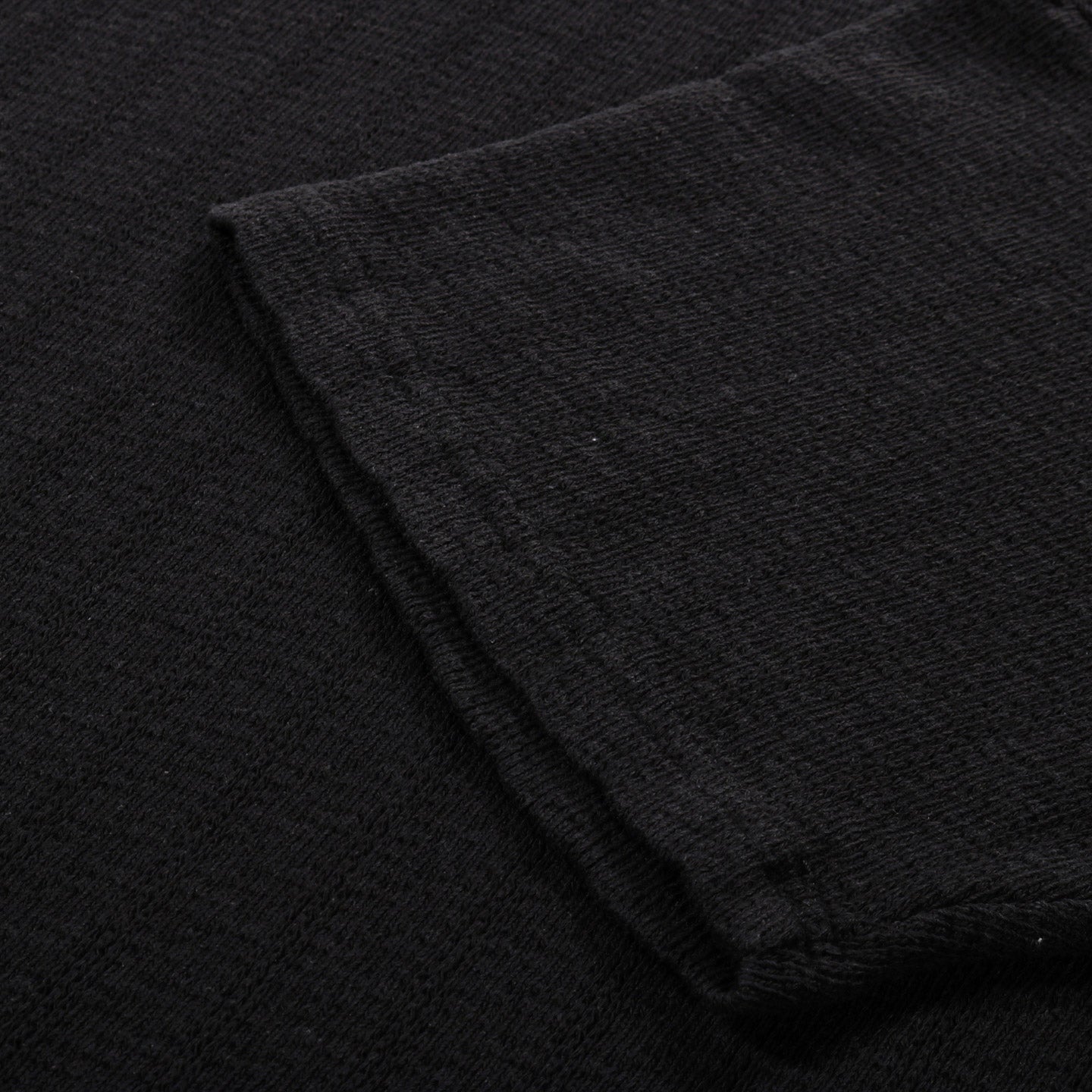 A KIND OF GUISE THUY T-SHIRT ARAN BLACK