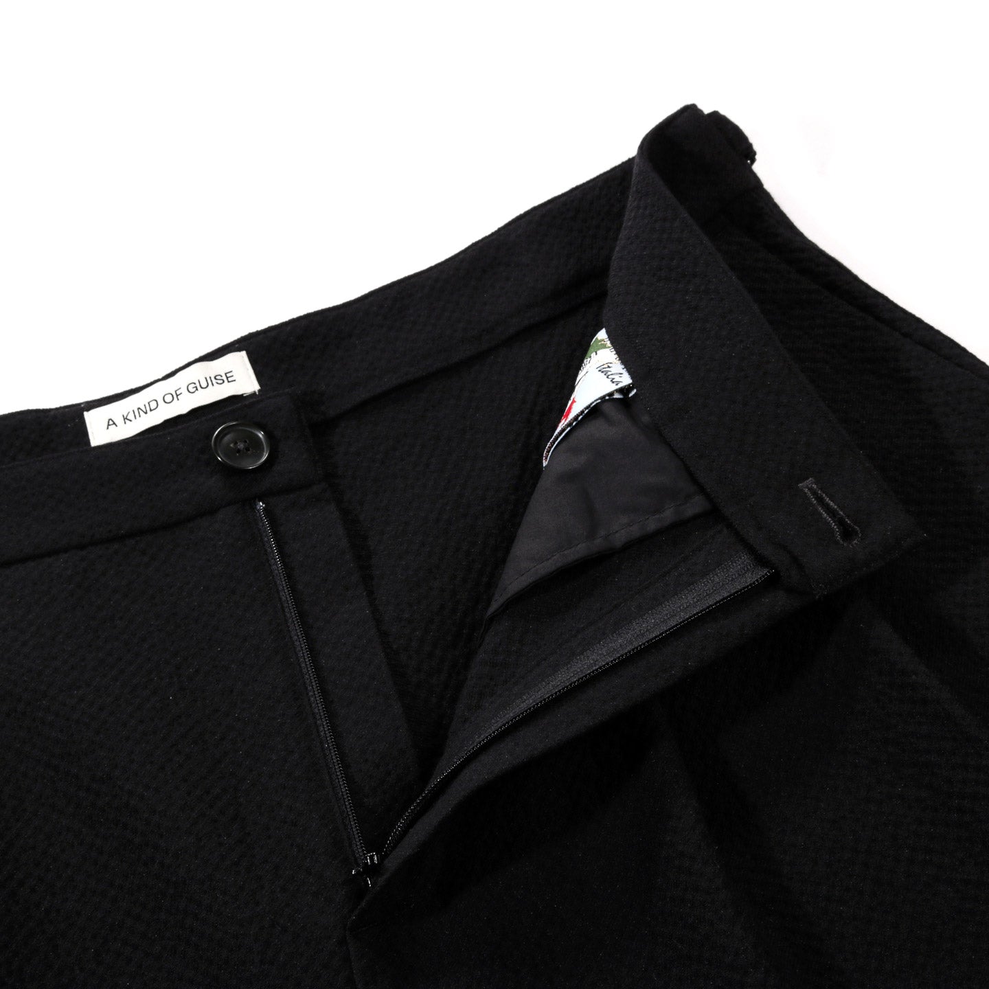 A KIND OF GUISE PIERO PANTS STRUCTURED BLACK