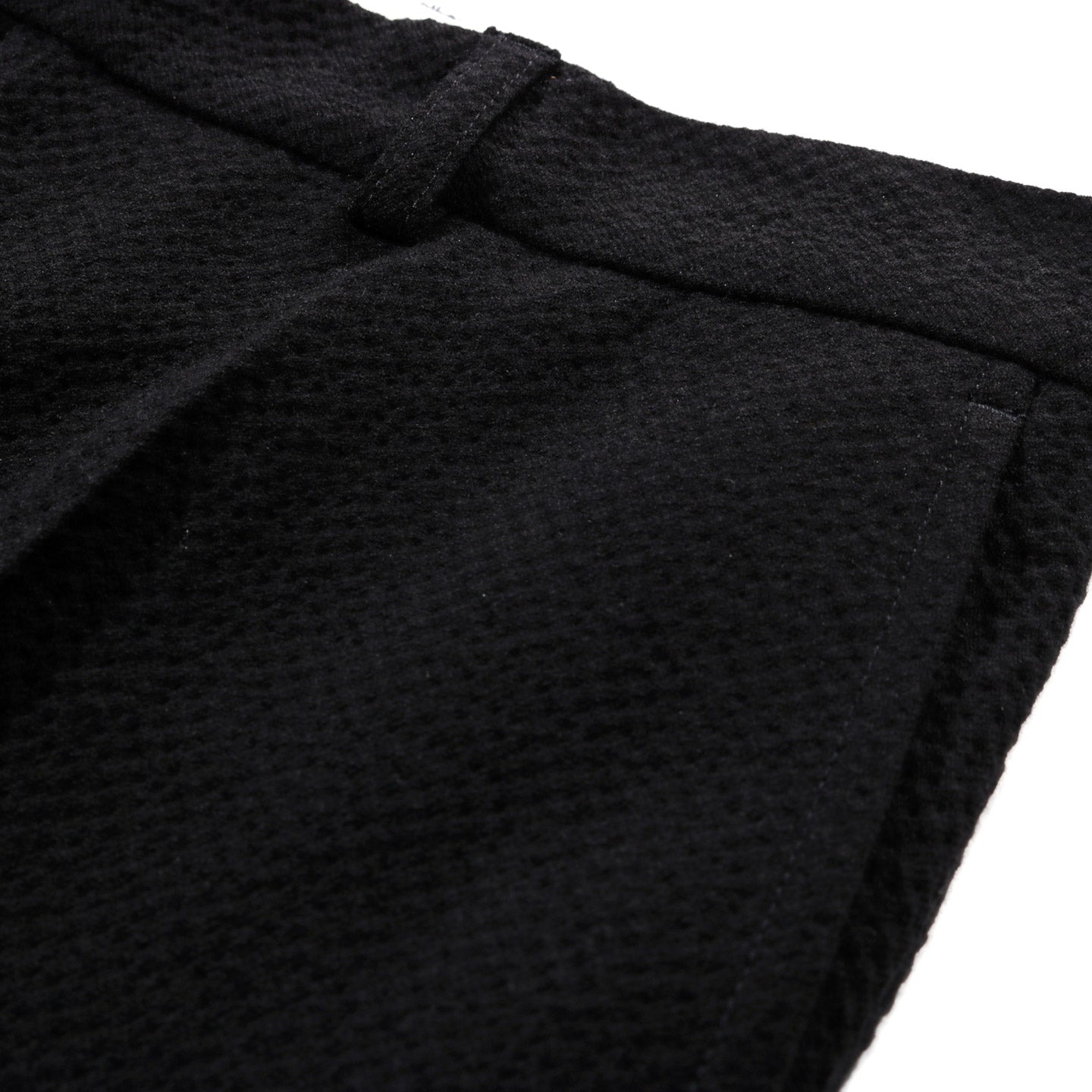 A KIND OF GUISE RELAXED TAILORED TROUSERS STRUCTURED BLACK