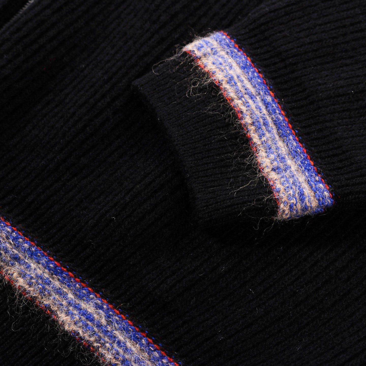A KIND OF GUISE ZAYA ZIP JACKET BLACK