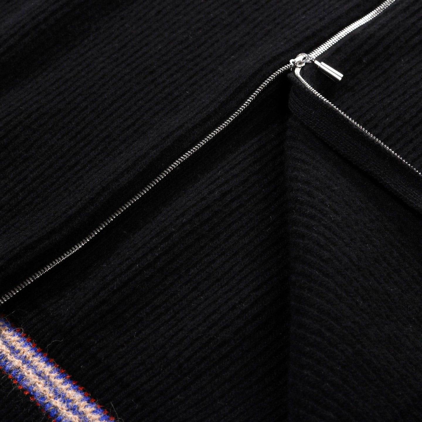 A KIND OF GUISE ZAYA ZIP JACKET BLACK