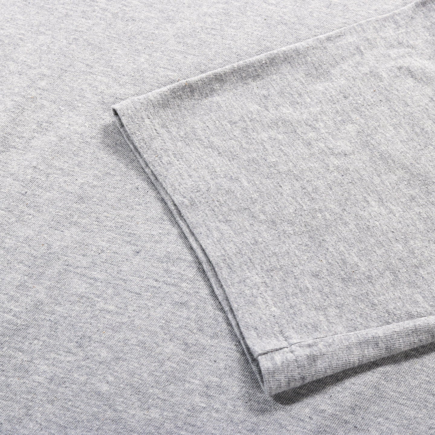 AURALEE SEAMLESS CREW NECK TEE TOP GRAY