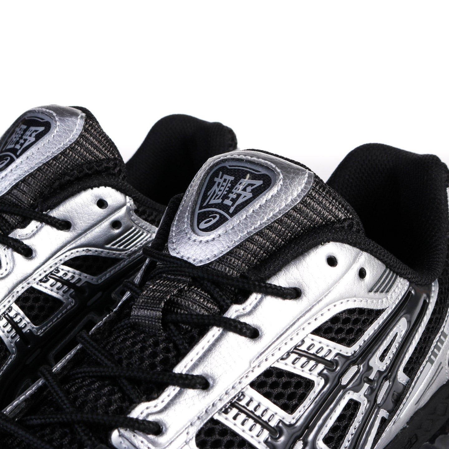ASICS GEL-KAYANO 12.1 BLACK / GRAPHITE GREY