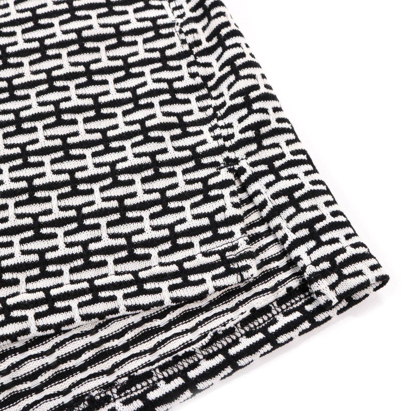 ENGINEERED GARMENTS POLO SHIRT BLACK / WHITE CP HORIZONTAL KNIT JACQUARD