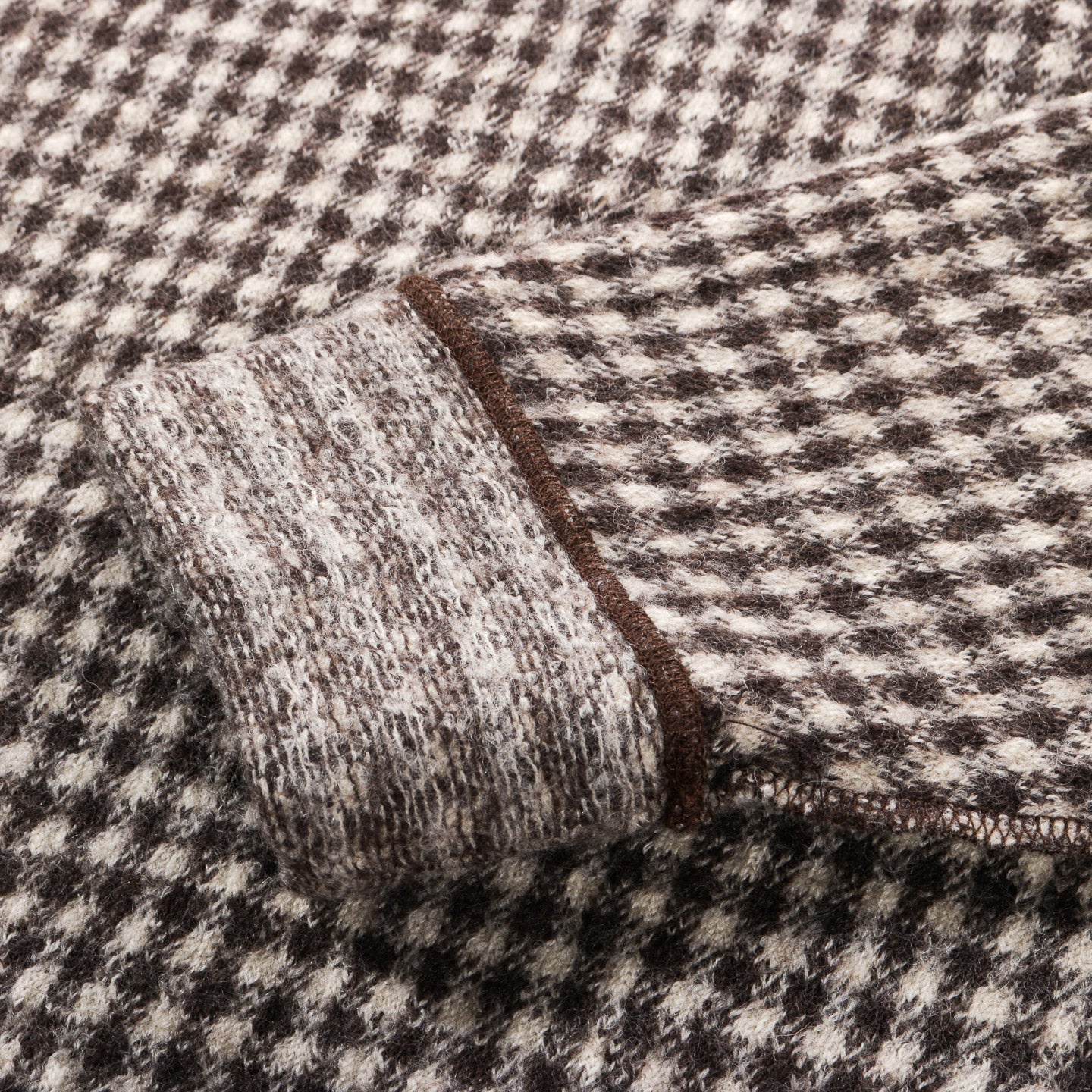 MFPEN FUZZY PULLOVER BROWN HOUNDSTOOTH CHECK