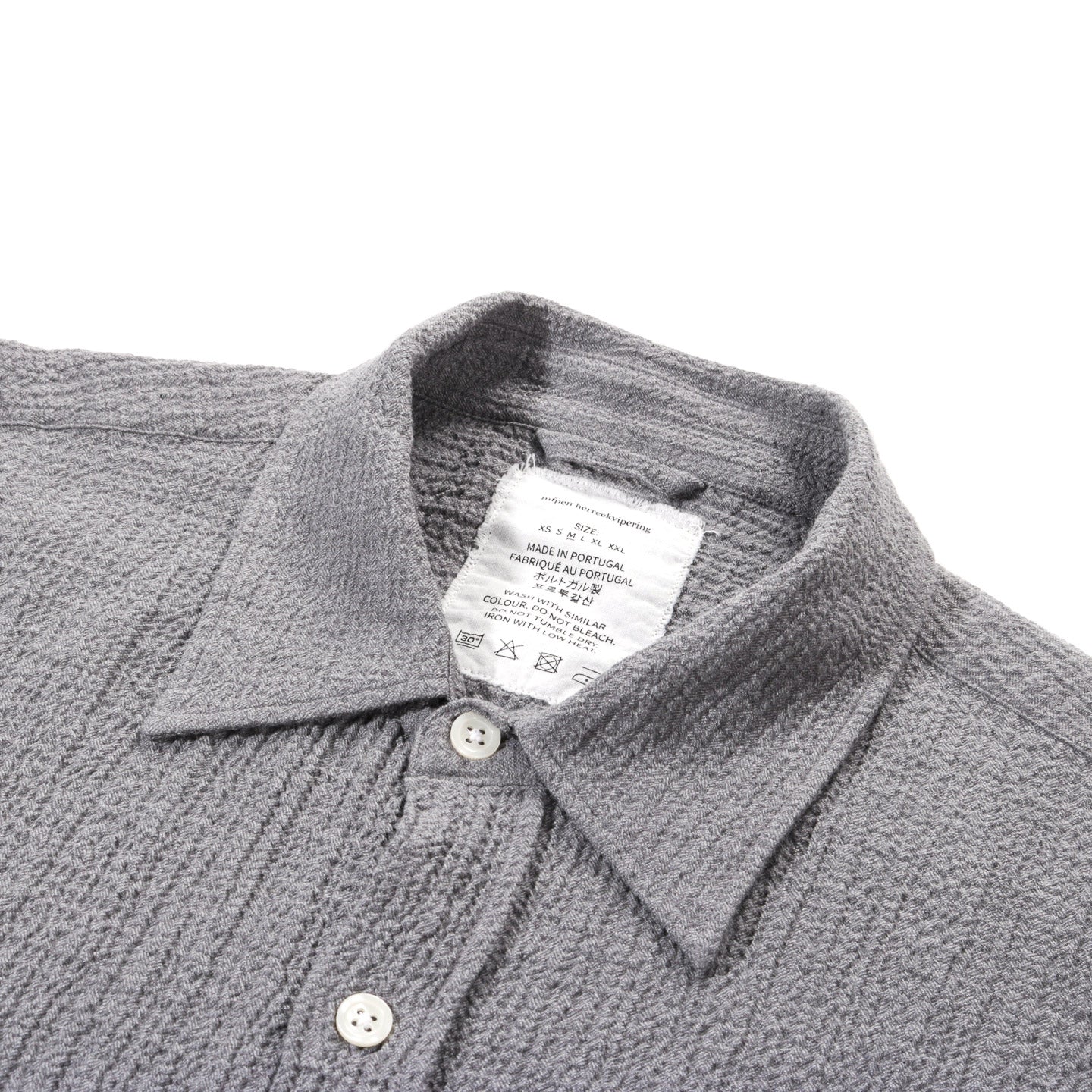 MFPEN VACATION SHIRT PAVEMENT GREY SEERSUCKER