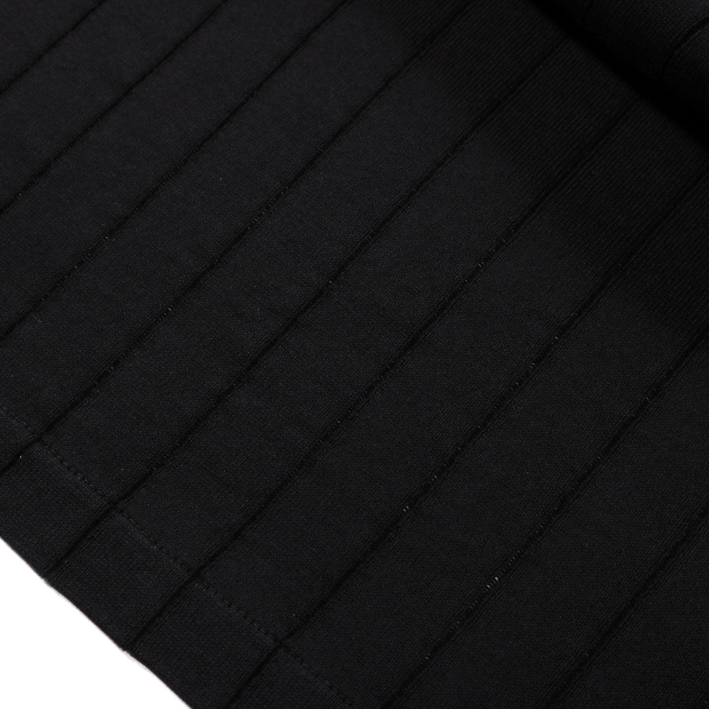 MFPEN ROUND NECK SWEATER BLACK INVERTED AJOUR STRIPE