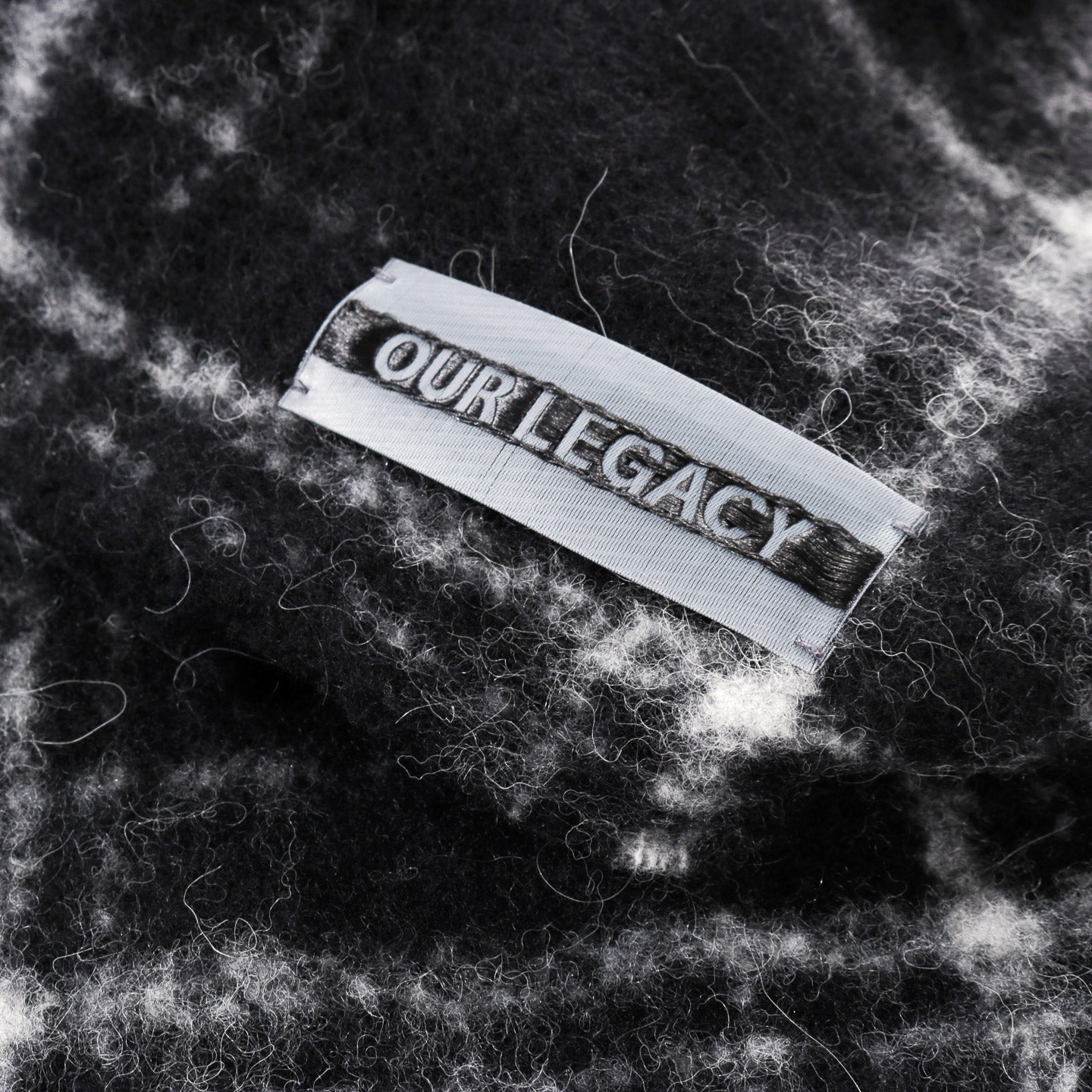 小物 OUR LEGACY ESTATE SCARF Black Check OUR LEGACY ESTATE SCARF BLACK FUZZY ALPACA CHECK | TODAY