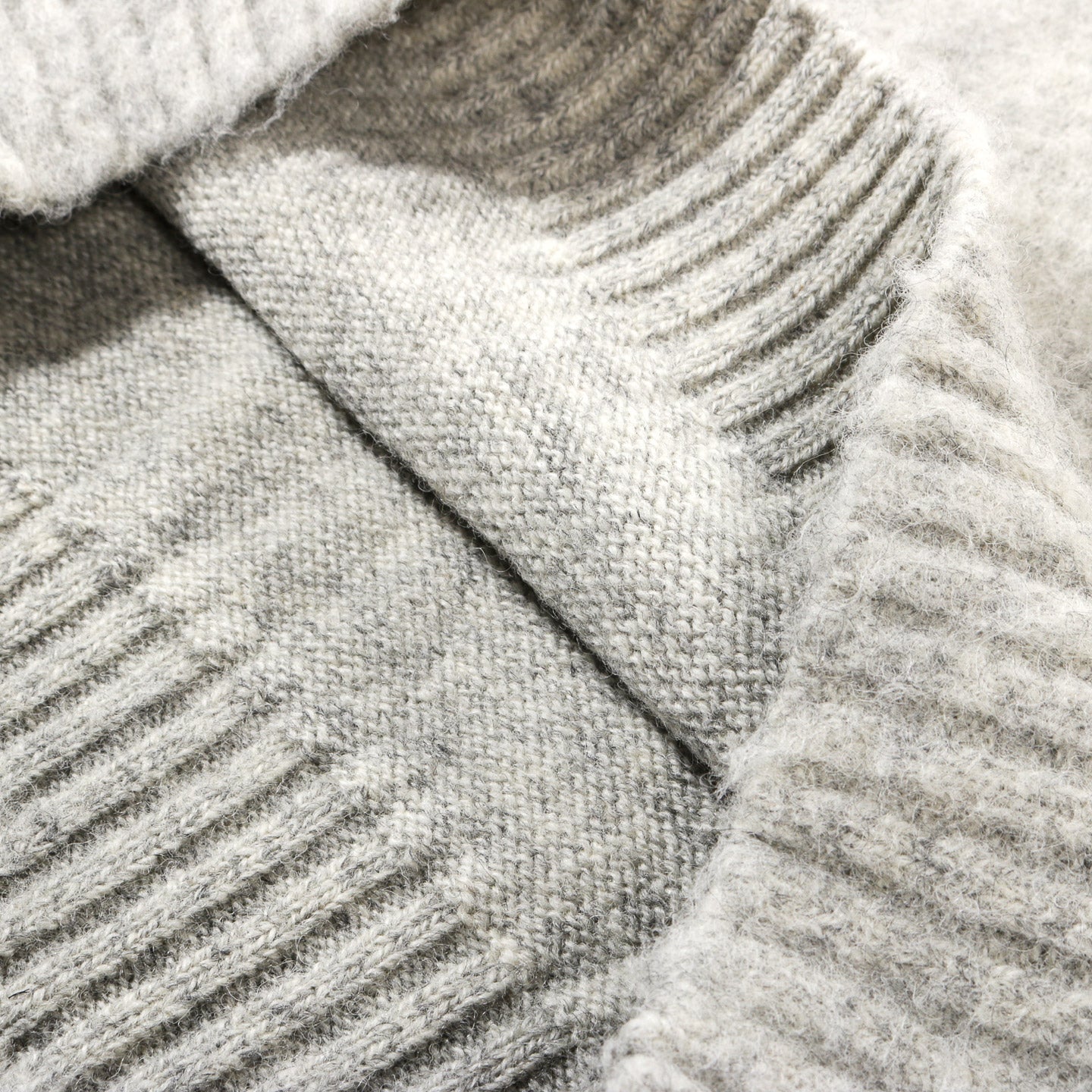 PHIGVEL MAKERS SHAGGY DOG SWEATER TOP GRAY