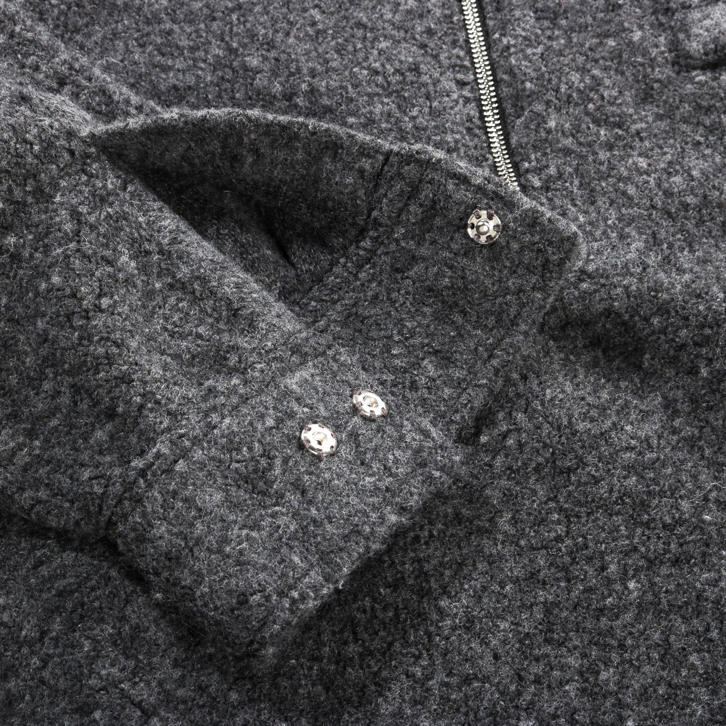 ROUGH DRAFT TRAVELER HALF ZIP DARK GREY