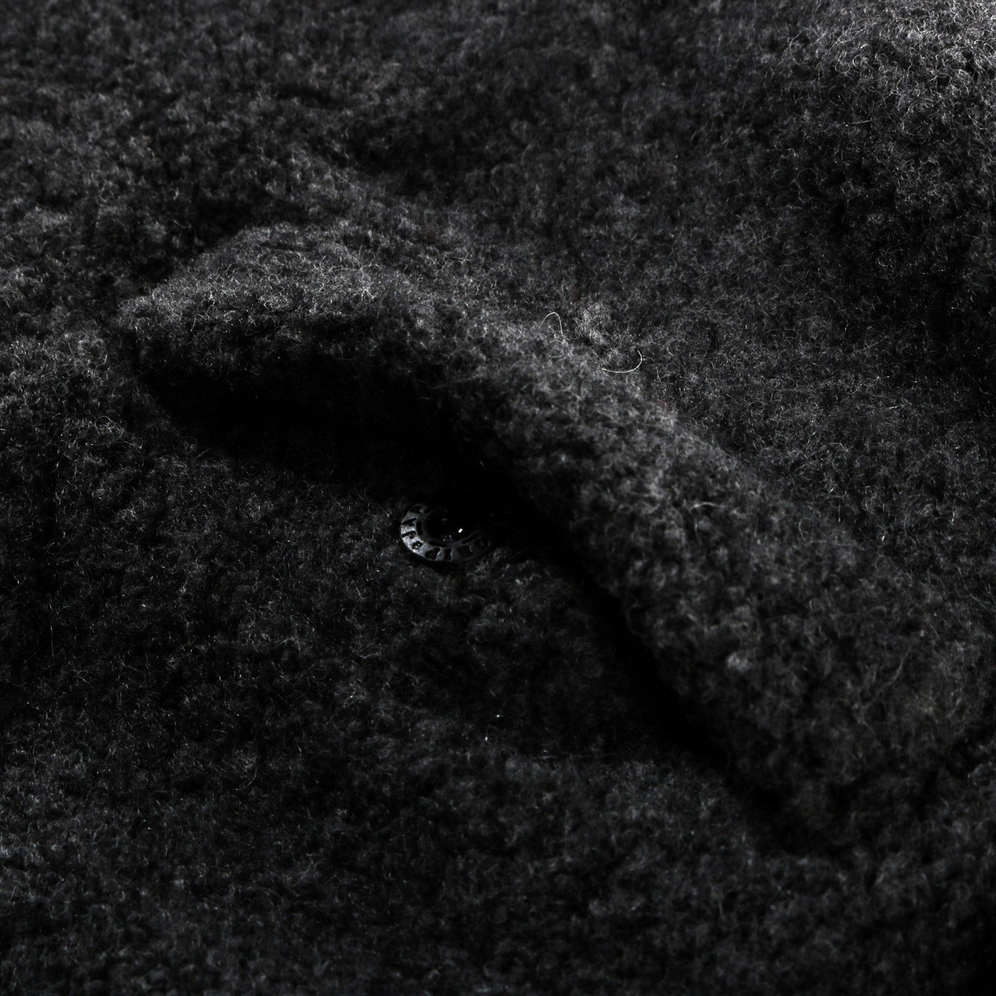 ROUGH DRAFT TRAVELER HALF ZIP DARK GREY