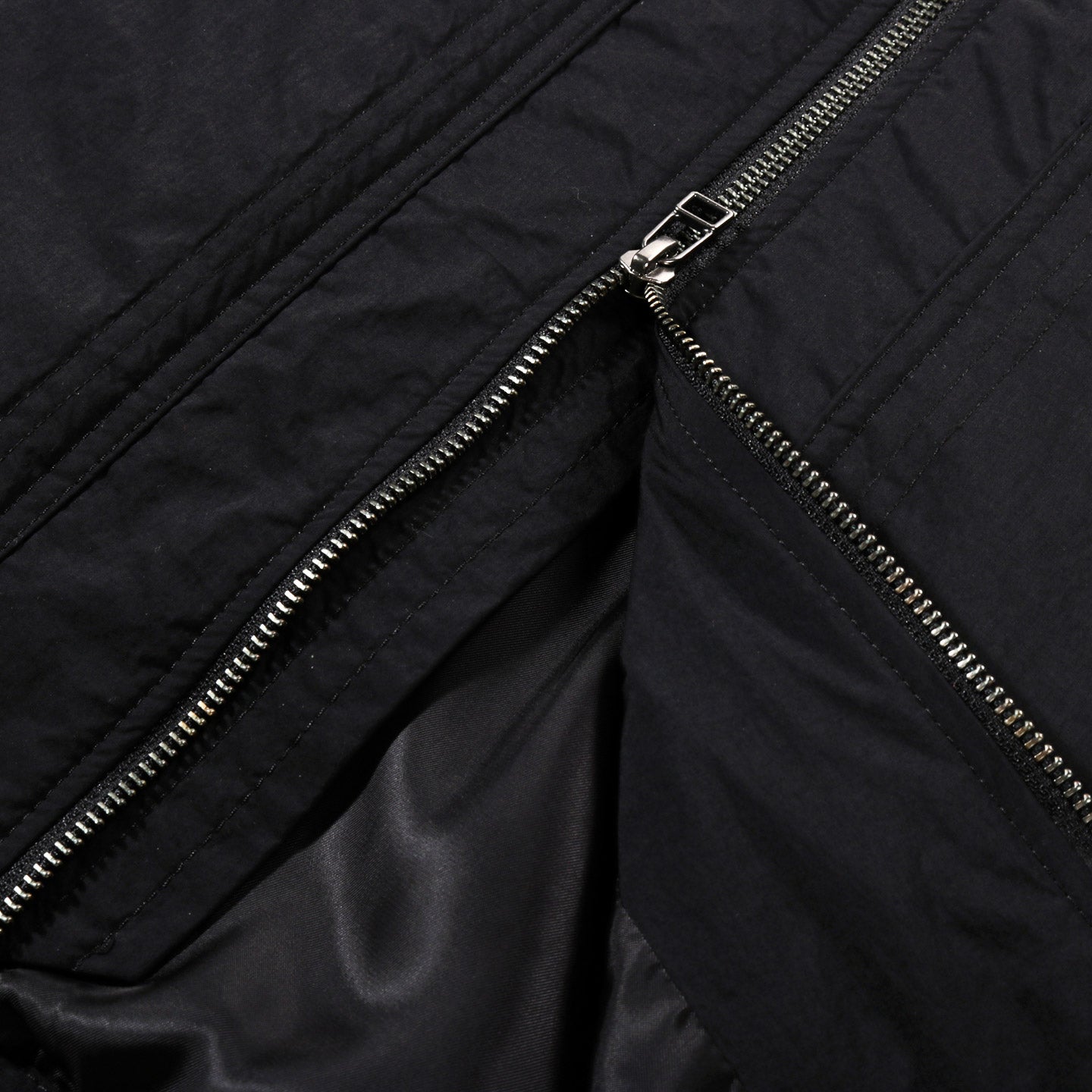 S.K. MANOR HILL BLITZ JACKET BLACK QUILTED REC NYLON WR