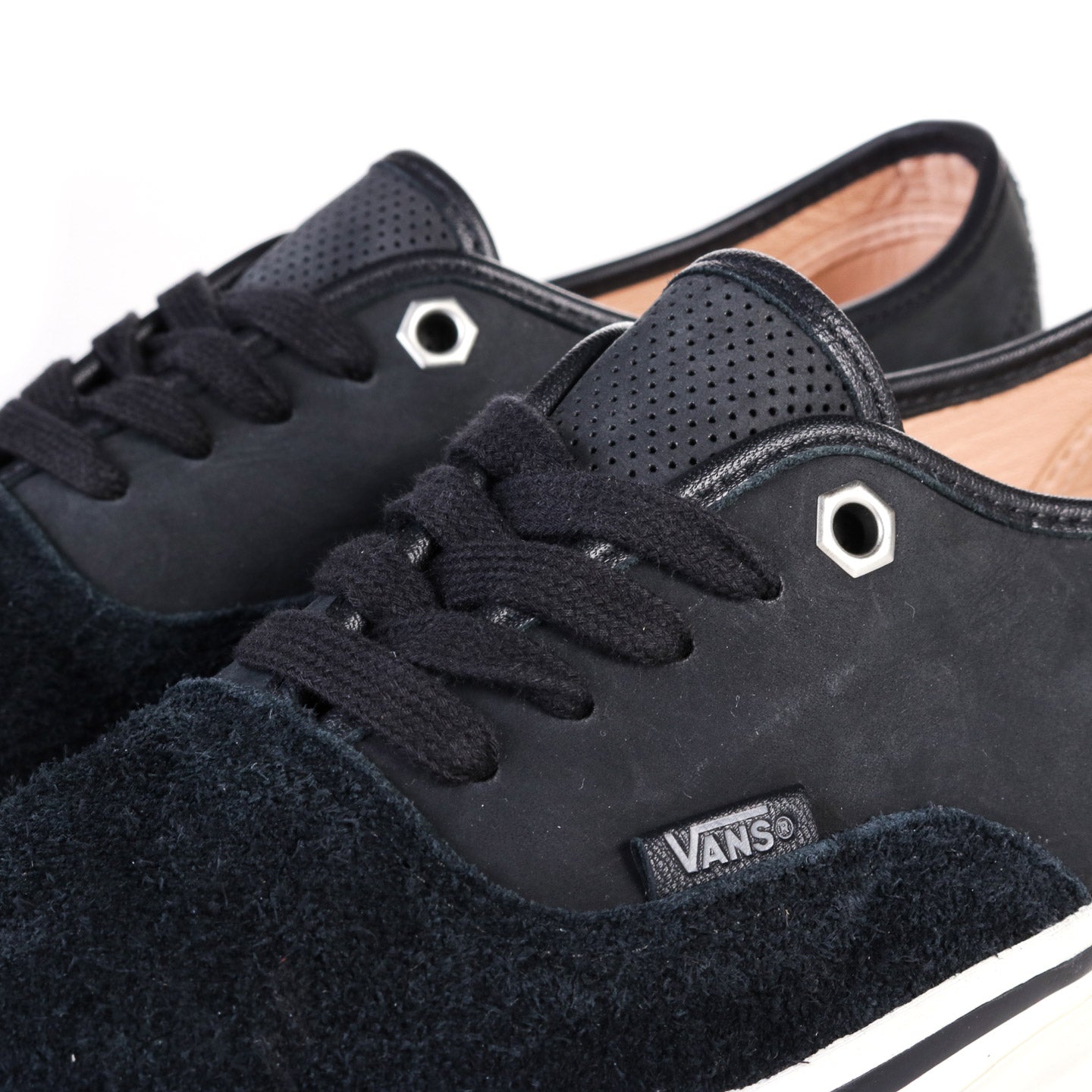 VANS OTW AUTHENTIC 44 VIBRAM HAVEN BLACK