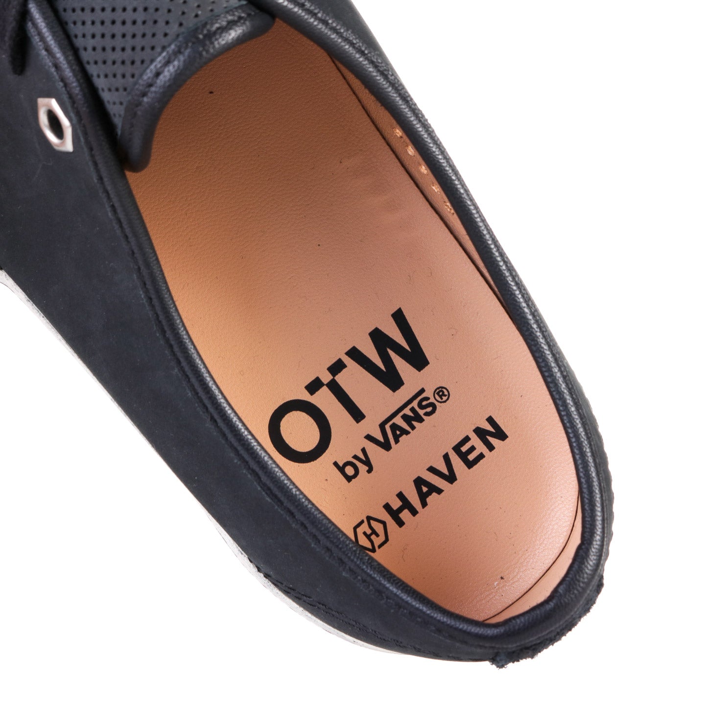 VANS OTW AUTHENTIC 44 VIBRAM HAVEN BLACK