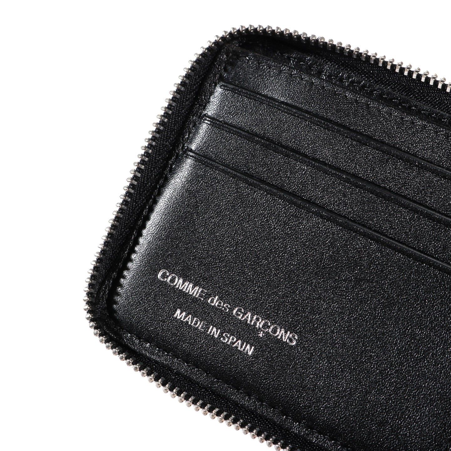 COMME DES GARCONS SA7100 SILVER EYELET ZIP WALLET BLACK