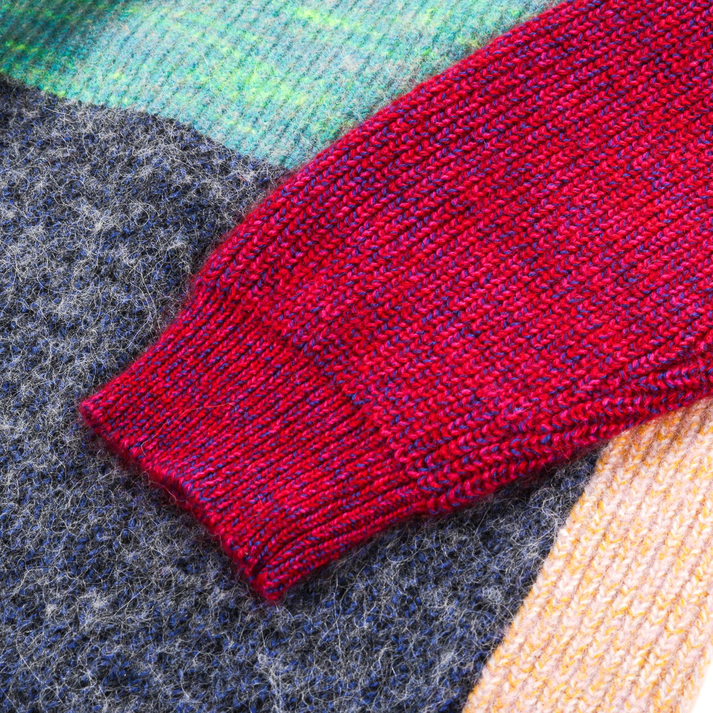 WASTE YARN PROJECT ODD SWEATER - M (A)