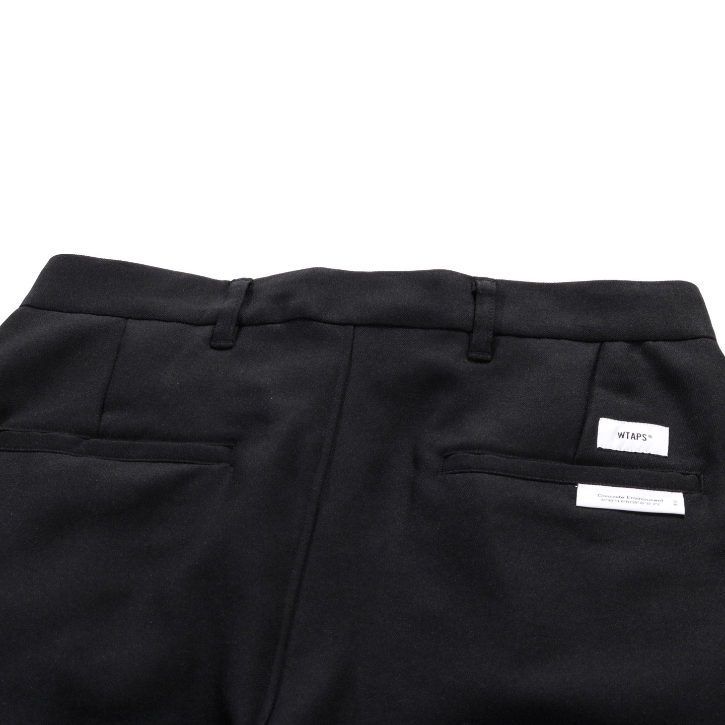 WTAPS PLEATED TROUSERS BLACK