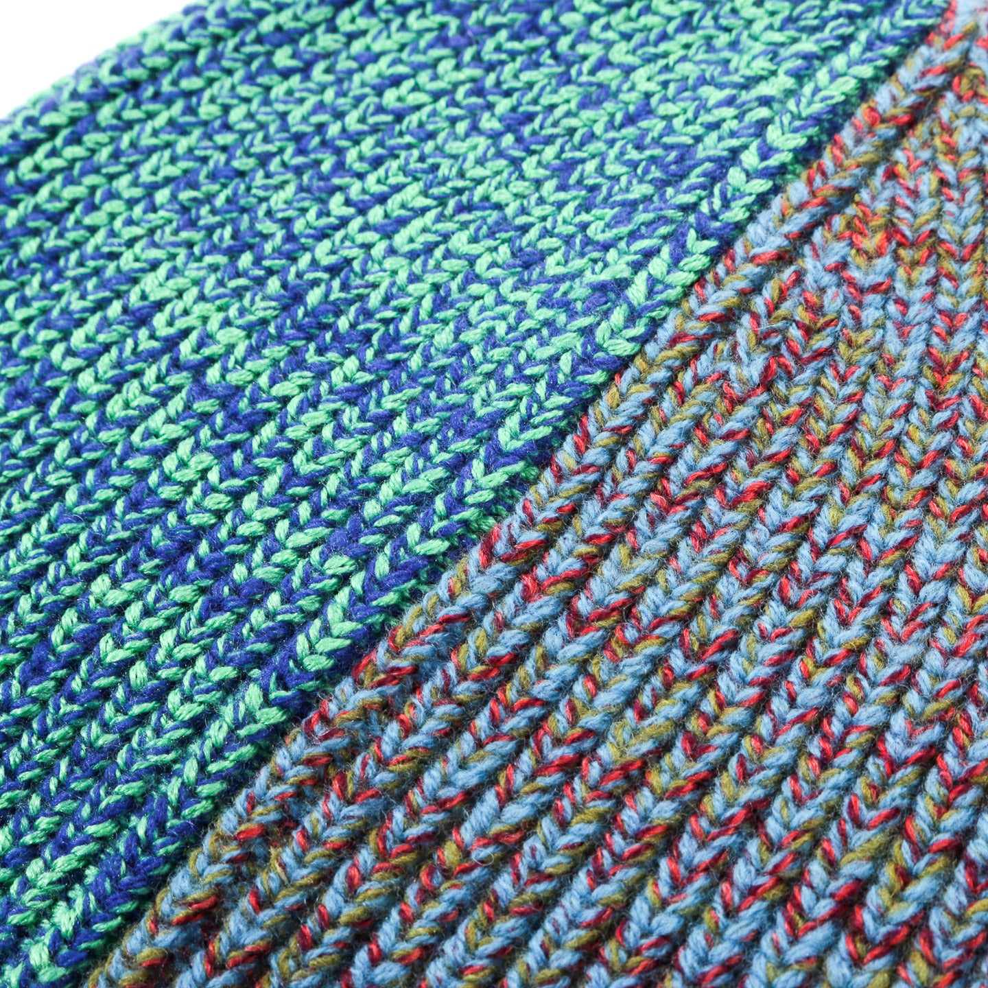 WASTE YARN PROJECT YAYA BEANIE - (B)