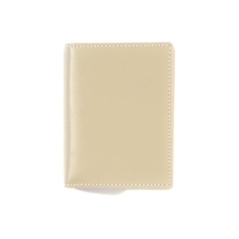 COMME DES GARCONS SA0641 CLASSIC LEATHER WALLET OFF WHITE