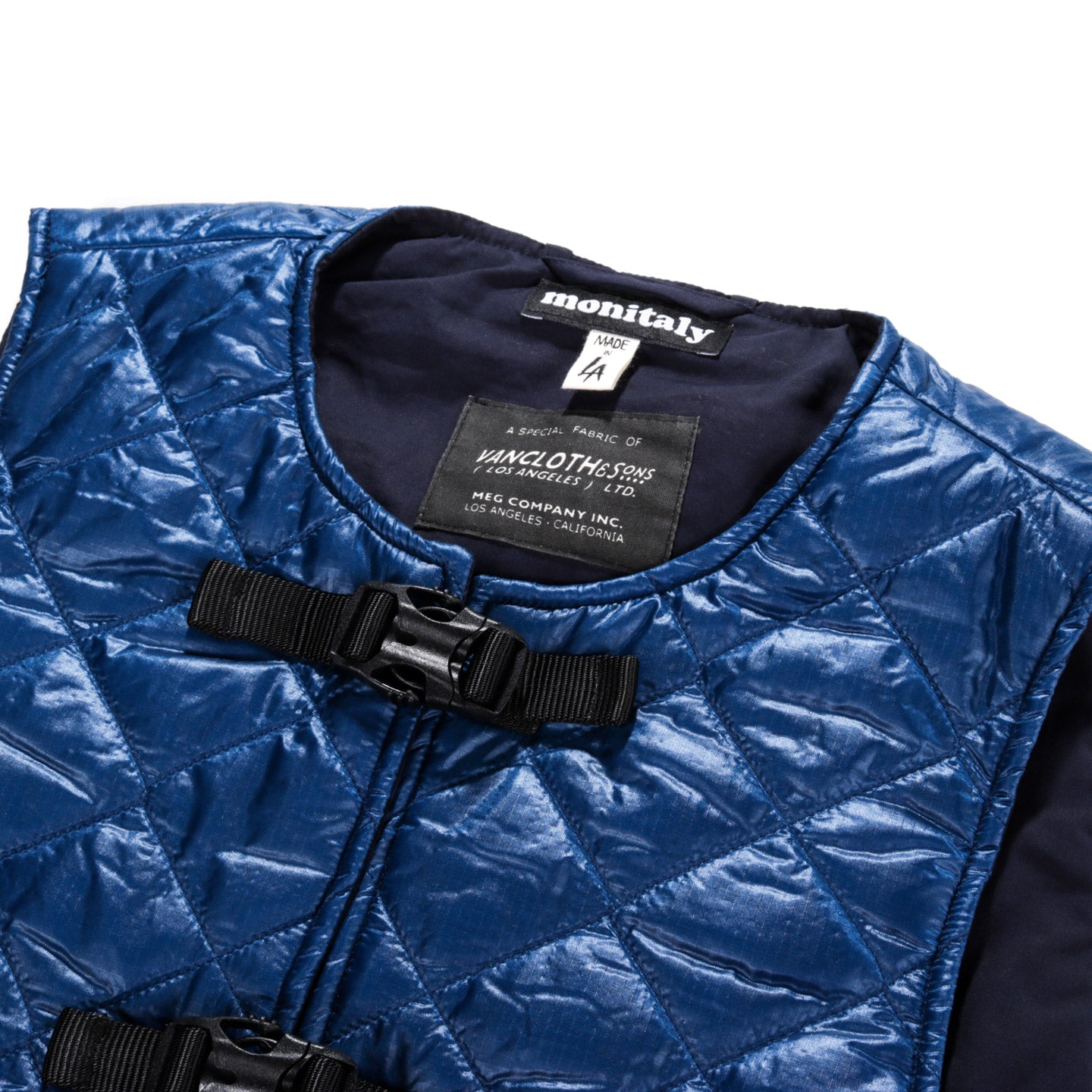 MONITALY QUILTED CINCHO VEST ZIGZAG NAVY